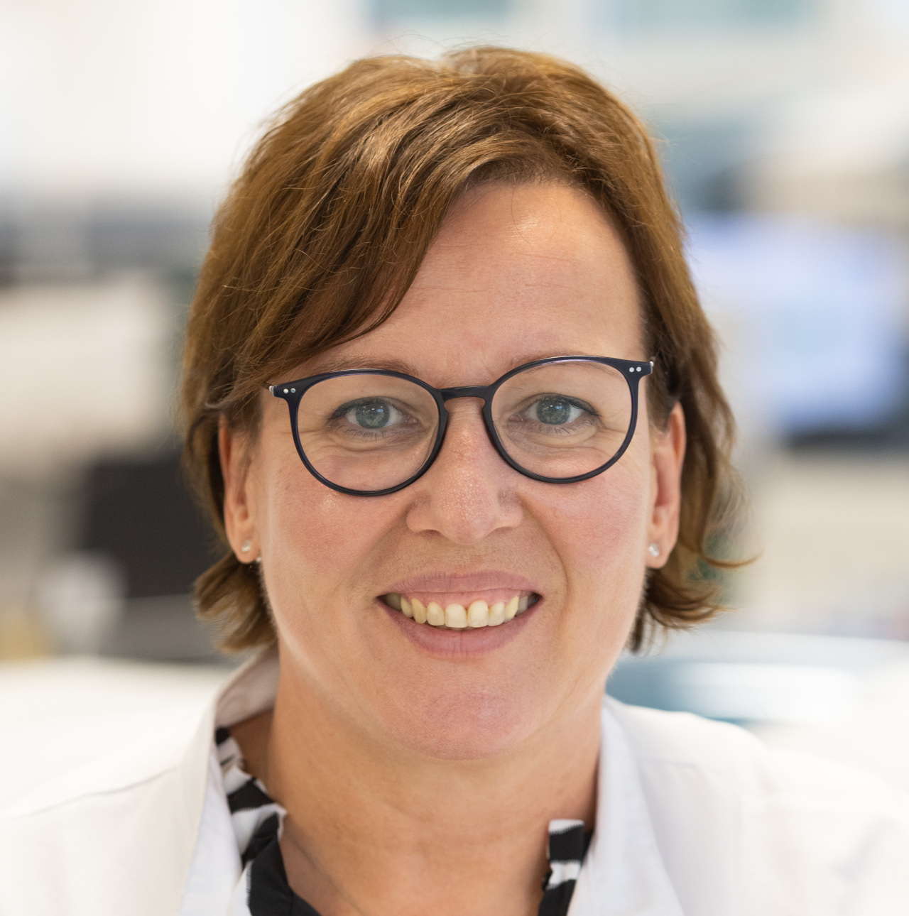 Zu sehen ist ein Portrait von Prof. Uta Ceglarek.