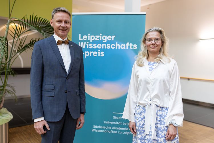 Die Preisträger:innen des Leipziger Wissenschaftspreises 2025: Prof. Dr.-Ing. Alexander Stahr von der HTWK Leipzig und Prof. Dr. Antje Körner.